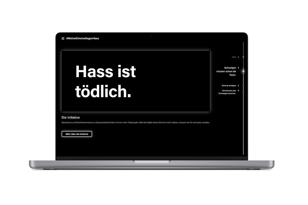 Mockup eines Macbooks mit dem Slogan "Hass ist tödlich" von meinestimmegegenhass.de.